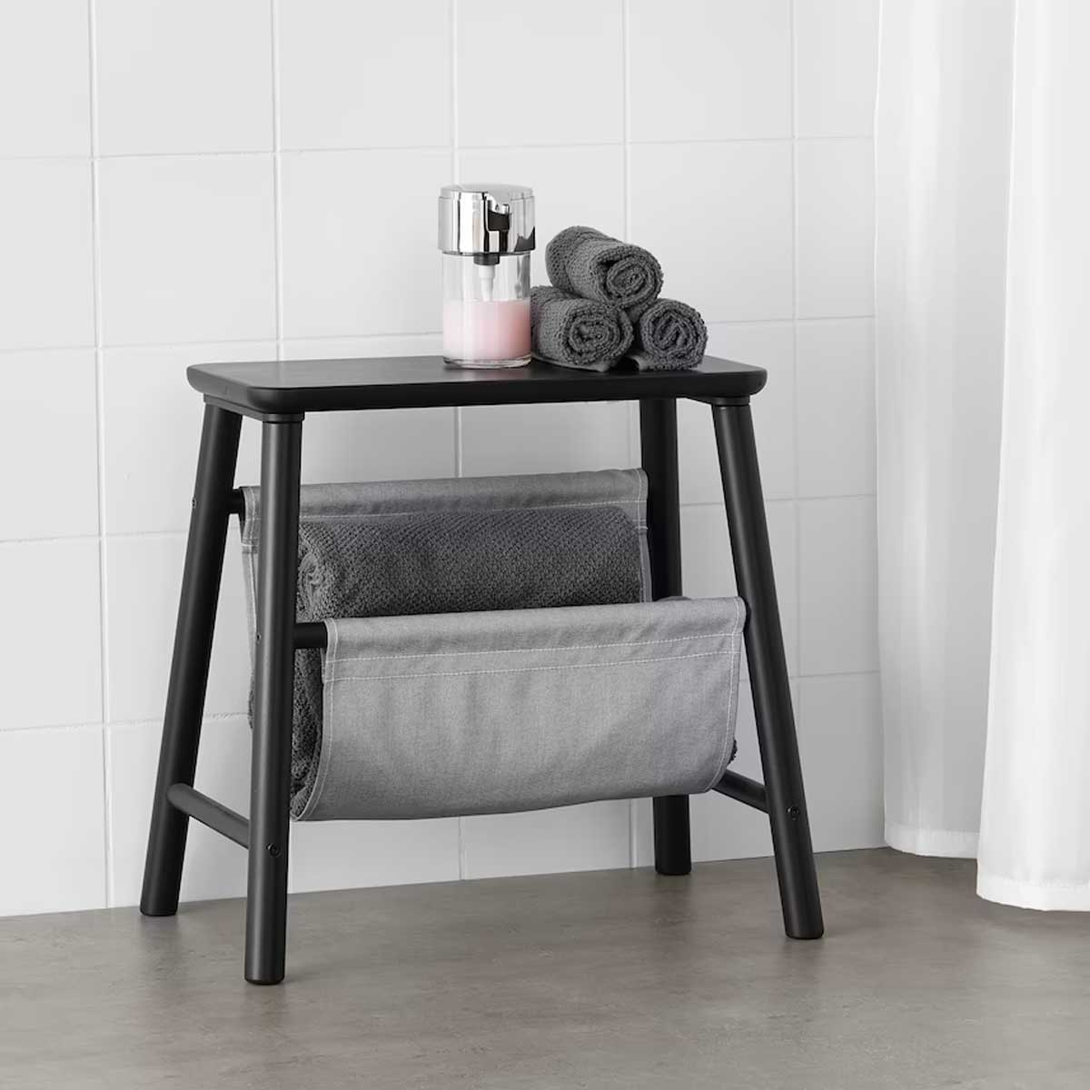 Vilto storage stool black